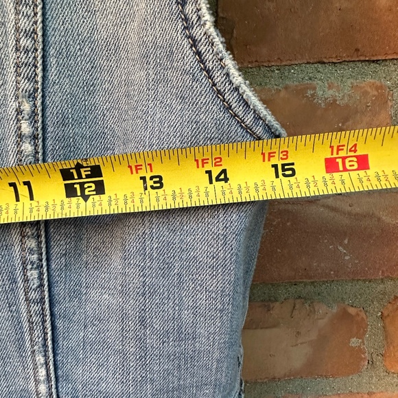 American Eagle Distressed Denim Blue Jean Vest ~ Small Petite - Picture 3 of 6